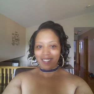 Meet your Posher, Jonine